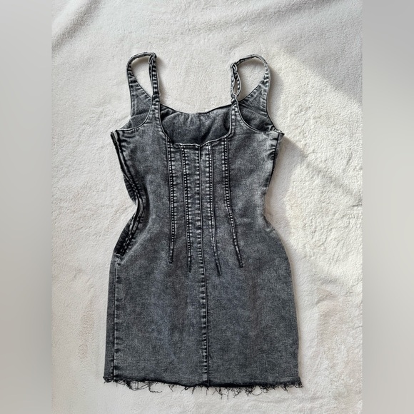 Gray Denim Western Sleeveless Dress - Picture 2 of 7